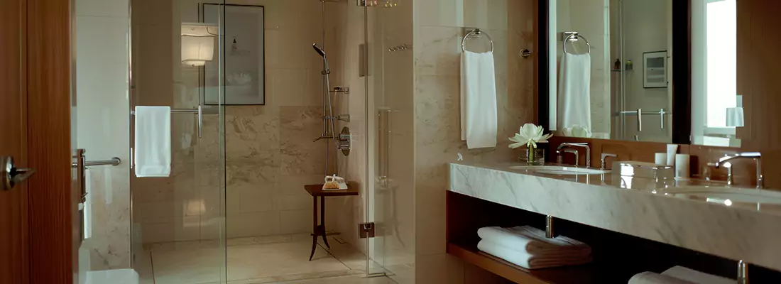 Smart Automatic Washroom Doors for Homes and Businesses in Oak Ridge, FL